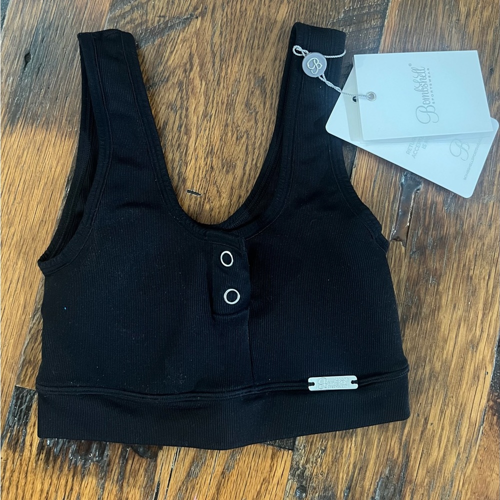 Bombshell sportswear inspired seamless snap bra